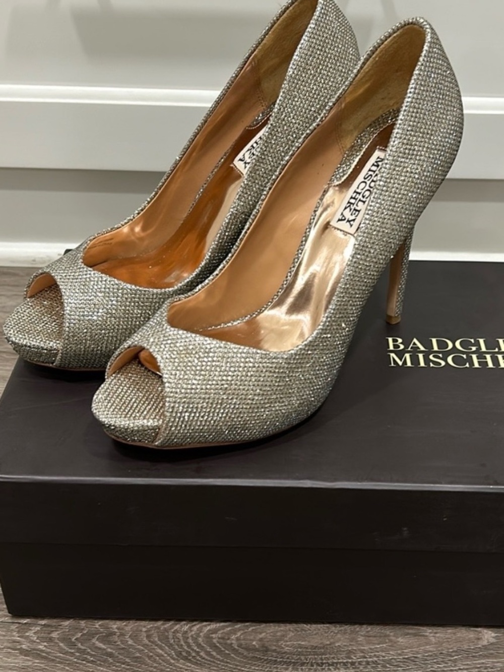 Badgley Mischka Glitter Peep-Toe High Heels in Gold
